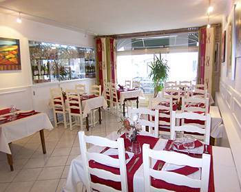 Du Stade Hotel 2*
